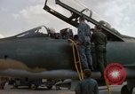 Immagine di 355Tactical Fighter Squadron L'unità PHU Cat Vietnam, 1968, secondo 48 filmato di repertorio 65675025453