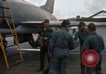 Immagine di 355Tactical Fighter Squadron L'unità PHU Cat Vietnam, 1968, secondo 57 filmato di repertorio 65675025453