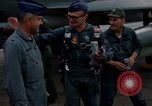 Immagine di 355Tactical Fighter Squadron L'unità PHU Cat Vietnam, 1968, secondo 62 filmato di repertorio 65675025453