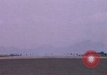 Immagine di F-100D Super Sabre L'unità PHU Cat Vietnam, 1968, secondo 18 filmato di repertorio 65675025454