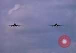 Immagine di Air Force F-100D Super Sabre L'unità PHU Cat Vietnam, 1968, secondo 14 filmato di repertorio 65675025455