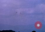 Immagine di Air Force F-100D Super Sabre L'unità PHU Cat Vietnam, 1968, secondo 40 filmato di repertorio 65675025455