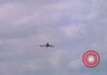 Immagine di Air Force F-100D Super Sabre L'unità PHU Cat Vietnam, 1968, secondo 57 filmato di repertorio 65675025455