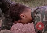 Standbild vier US-Polizisten Sicherheit Phu Cat Vietnam, 1968, aus Sekunde 50 historischem Filmmaterial Videoclip 65675025465