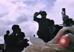 Image serveurs la Croix-Rouge le dîner de Noël Phu Cat Vietnam, 1968, de la seconde 62 séquences d'archives historiques vidéo 65675025466