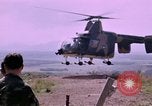 Image Croix-Rouge filles Phu Cat Vietnam, 1968, de la seconde 21 séquences d'archives historiques vidéo 65675025467