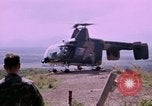 Image Croix-Rouge filles Phu Cat Vietnam, 1968, de la seconde 26 séquences d'archives historiques vidéo 65675025467
