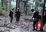 Immagine di Protezione contro la Nuclear Blast United States USA, 1968, secondo 12 filmato di repertorio 65675025473