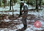 Immagine di Protezione dopo fallout nucleare United States USA, 1968, secondo 18 filmato di repertorio 65675025475