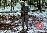Immagine di Protezione dopo fallout nucleare United States USA, 1968, secondo 19 filmato di repertorio 65675025475
