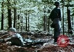 Immagine di Protezione dopo fallout nucleare United States USA, 1968, secondo 54 filmato di repertorio 65675025475