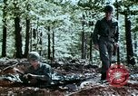 Immagine di Protezione dopo fallout nucleare United States USA, 1968, secondo 60 filmato di repertorio 65675025475