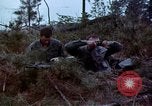 Standbild Schutz gegen Nerv agent Spray attack United States USA, 1968, aus Sekunde 17 historischem Filmmaterial Videoclip 65675025477