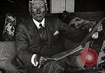 Standbild William Morris Hughes United States USA, 1910, aus Sekunde 6 historischem Filmmaterial Videoclip 65675025492