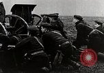 Standbild Deutsche Infanterie Manöver Ersten Weltkrieg Europa, 1915, aus Sekunde 9 historischem Filmmaterial Videoclip 65675025495