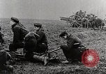 Standbild Deutsche Infanterie Manöver Ersten Weltkrieg Europa, 1915, aus Sekunde 16 historischem Filmmaterial Videoclip 65675025495