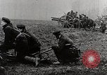 Standbild Deutsche Infanterie Manöver Ersten Weltkrieg Europa, 1915, aus Sekunde 17 historischem Filmmaterial Videoclip 65675025495