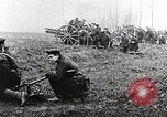 Standbild Deutsche Infanterie Manöver Ersten Weltkrieg Europa, 1915, aus Sekunde 21 historischem Filmmaterial Videoclip 65675025495