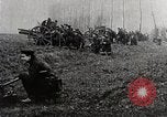 Standbild Deutsche Infanterie Manöver Ersten Weltkrieg Europa, 1915, aus Sekunde 24 historischem Filmmaterial Videoclip 65675025495
