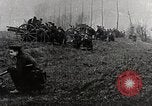 Standbild Deutsche Infanterie Manöver Ersten Weltkrieg Europa, 1915, aus Sekunde 25 historischem Filmmaterial Videoclip 65675025495