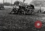 Standbild Deutsche Infanterie Manöver Ersten Weltkrieg Europa, 1915, aus Sekunde 29 historischem Filmmaterial Videoclip 65675025495