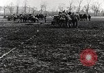 Standbild Deutsche Infanterie Manöver Ersten Weltkrieg Europa, 1915, aus Sekunde 47 historischem Filmmaterial Videoclip 65675025495