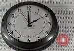 Standbild Voice of America beginnt Rundfunk Onna Okinawa Japan, 1953, aus Sekunde 12 historischem Filmmaterial Videoclip 65675025499