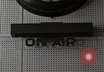 Standbild Voice of America beginnt Rundfunk Onna Okinawa Japan, 1953, aus Sekunde 31 historischem Filmmaterial Videoclip 65675025499