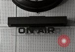 Standbild Voice of America beginnt Rundfunk Onna Okinawa Japan, 1953, aus Sekunde 32 historischem Filmmaterial Videoclip 65675025499