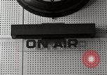 Standbild Voice of America beginnt Rundfunk Onna Okinawa Japan, 1953, aus Sekunde 37 historischem Filmmaterial Videoclip 65675025499