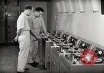 Image station de relais de la voix de l'Amérique en fonctionnement Onna Okinawa au Japon, 1953, de la seconde 12 séquences d'archives historiques vidéo 65675025501