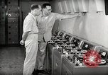 Image station de relais de la voix de l'Amérique en fonctionnement Onna Okinawa au Japon, 1953, de la seconde 36 séquences d'archives historiques vidéo 65675025501