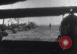 Standbild Lafayette Escadrille wird Teil der 103 Aero Squadron Coucy Frankreich, 1918, aus Sekunde 10 historischem Filmmaterial Videoclip 65675025509