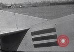 Standbild Lafayette Escadrille wird Teil der 103 Aero Squadron Coucy Frankreich, 1918, aus Sekunde 25 historischem Filmmaterial Videoclip 65675025509