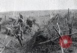 Standbild Alliierten Somme offensive Dompierre Frankreich, 1916, aus Sekunde 9 historischem Filmmaterial Videoclip 65675025510