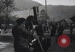 Standbild französische Artilleristen betreiben ein anti-aircraft maschinengewehr Frankreich, 1916, aus Sekunde 5 historischem Filmmaterial Videoclip 65675025514