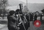 Standbild französische Artilleristen betreiben ein anti-aircraft maschinengewehr Frankreich, 1916, aus Sekunde 6 historischem Filmmaterial Videoclip 65675025514