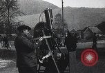 Standbild französische Artilleristen betreiben ein anti-aircraft maschinengewehr Frankreich, 1916, aus Sekunde 12 historischem Filmmaterial Videoclip 65675025514