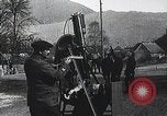 Standbild französische Artilleristen betreiben ein anti-aircraft maschinengewehr Frankreich, 1916, aus Sekunde 15 historischem Filmmaterial Videoclip 65675025514