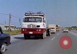 Standbild Verkehr auf der Straße Naha City Okinawa Japan, 1972, aus Sekunde 9 historischem Filmmaterial Videoclip 65675025525