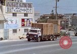 Standbild Verkehr auf der Straße Naha City Okinawa Japan, 1972, aus Sekunde 13 historischem Filmmaterial Videoclip 65675025525