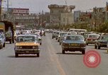 Standbild Verkehr auf der Straße Naha City Okinawa Japan, 1972, aus Sekunde 16 historischem Filmmaterial Videoclip 65675025525