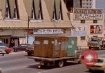 Standbild Verkehr auf der Straße Naha City Okinawa Japan, 1972, aus Sekunde 34 historischem Filmmaterial Videoclip 65675025525