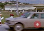 Standbild Verkehr auf der Straße Naha City Okinawa Japan, 1972, aus Sekunde 37 historischem Filmmaterial Videoclip 65675025525