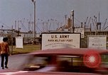 Standbild Kadena Airbase Okinawa Ryukyu Inseln, 1972, aus Sekunde 46 historischem Filmmaterial Videoclip 65675025527