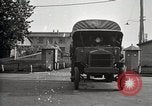 Standbild US Army motor Konvoi Reise nach San Francisco Washington DC USA, 1919, aus Sekunde 15 historischem Filmmaterial Videoclip 65675025544