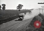 Immagine di Stati Uniti Esercito convoglio motore carrello ribaltato Fulton Illinois USA, 1919, secondo 12 filmato di repertorio 65675025547
