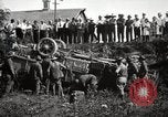 Immagine di Stati Uniti Esercito convoglio motore carrello ribaltato Fulton Illinois USA, 1919, secondo 37 filmato di repertorio 65675025547