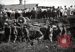Immagine di Stati Uniti Esercito convoglio motore carrello ribaltato Fulton Illinois USA, 1919, secondo 45 filmato di repertorio 65675025547
