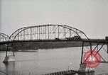 Image US Army convoi de cross-country Clinton Iowa USA, 1919, de la seconde 11 séquences d'archives historiques vidéo 65675025548